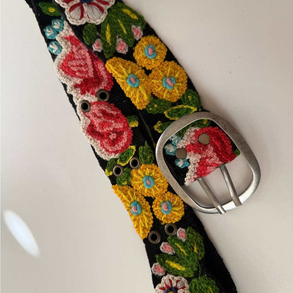 Jenny Krauss Floral Wool Belt Hand Embroidery Wildflowers Boho Artisan Festival - Picture 16 of 16